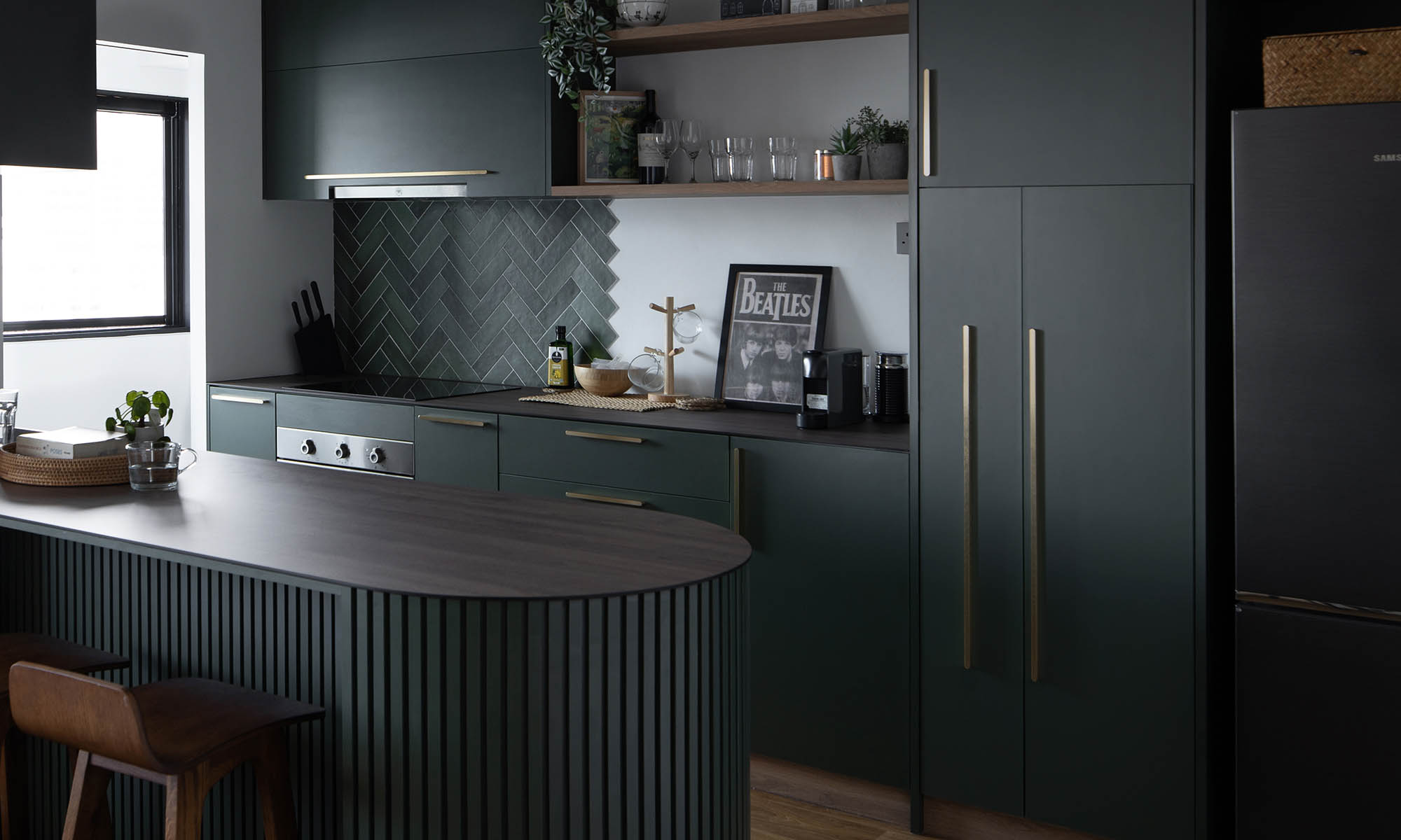 Kompacplus Kitchen Countertops, kitchen countertops, home kitchen countertops, kitchen countertop brands, kitchen countertop options, kitchen countertop choices, kompacplus waterproof, kompacplus problems, kompacplus pros, kompacplus cons