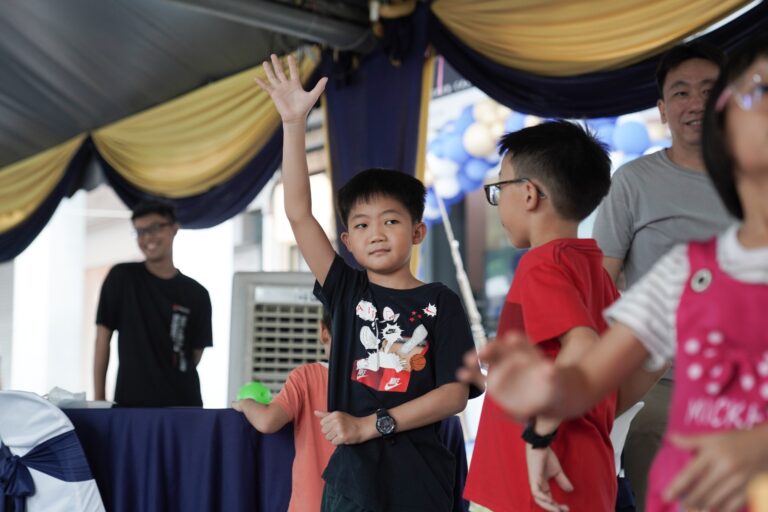 Home Glow Carnival (15)